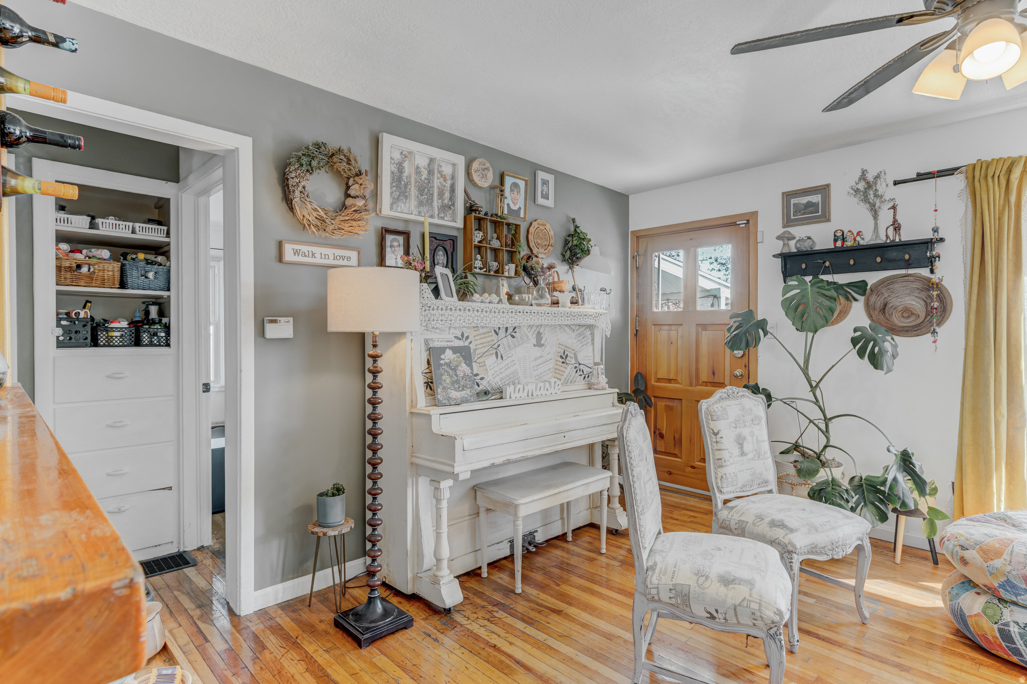 BRADSHAW - Residential