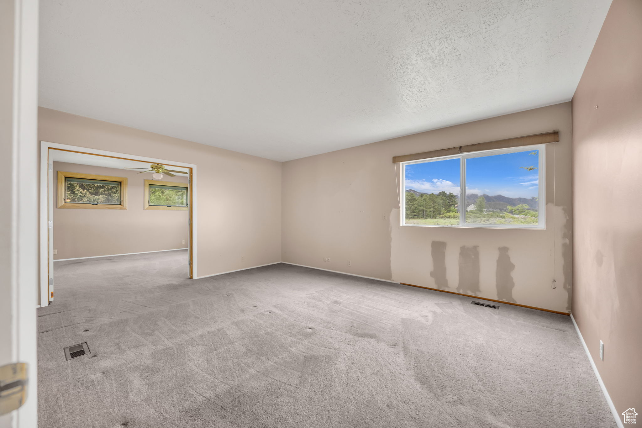 3270 E Danish Hills Cir, Salt Lake City, Utah image 21