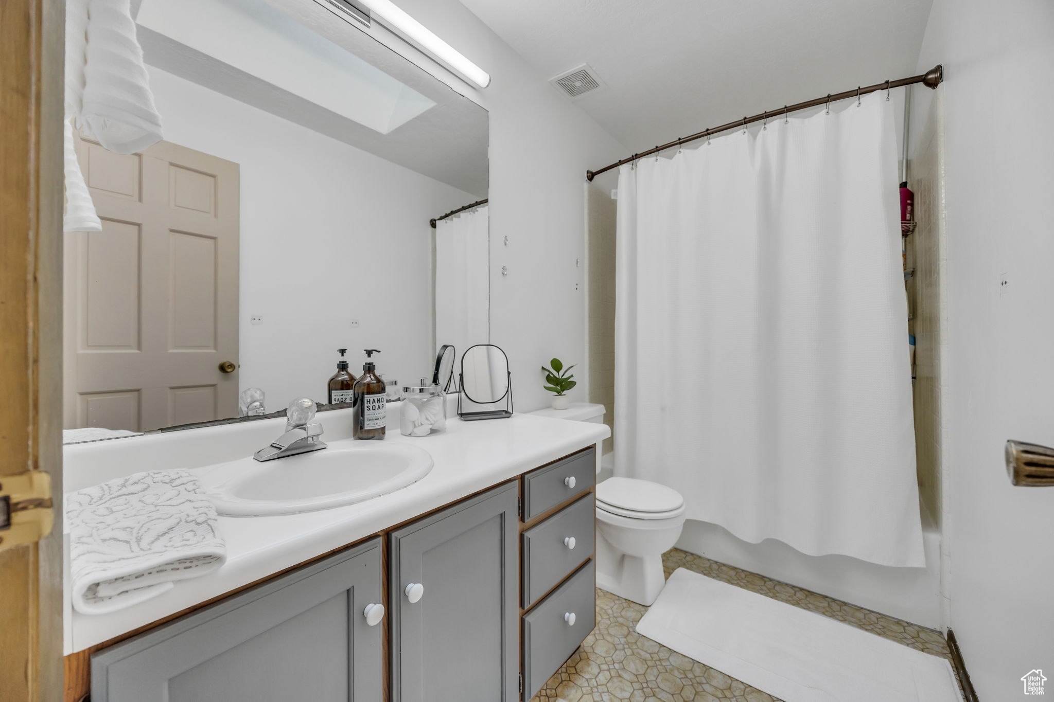 3270 E Danish Hills Cir, Salt Lake City, Utah image 20