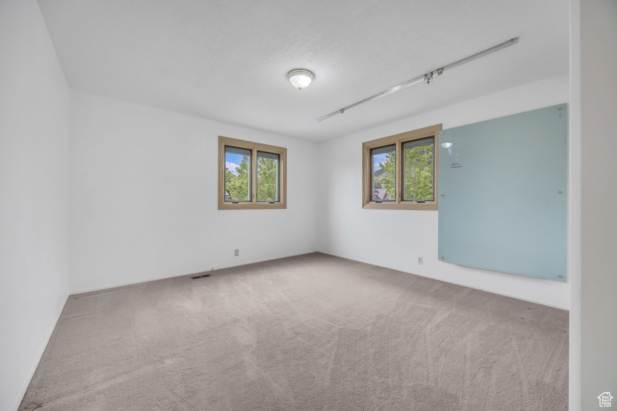 3270 E Danish Hills Cir, Salt Lake City, Utah image 26