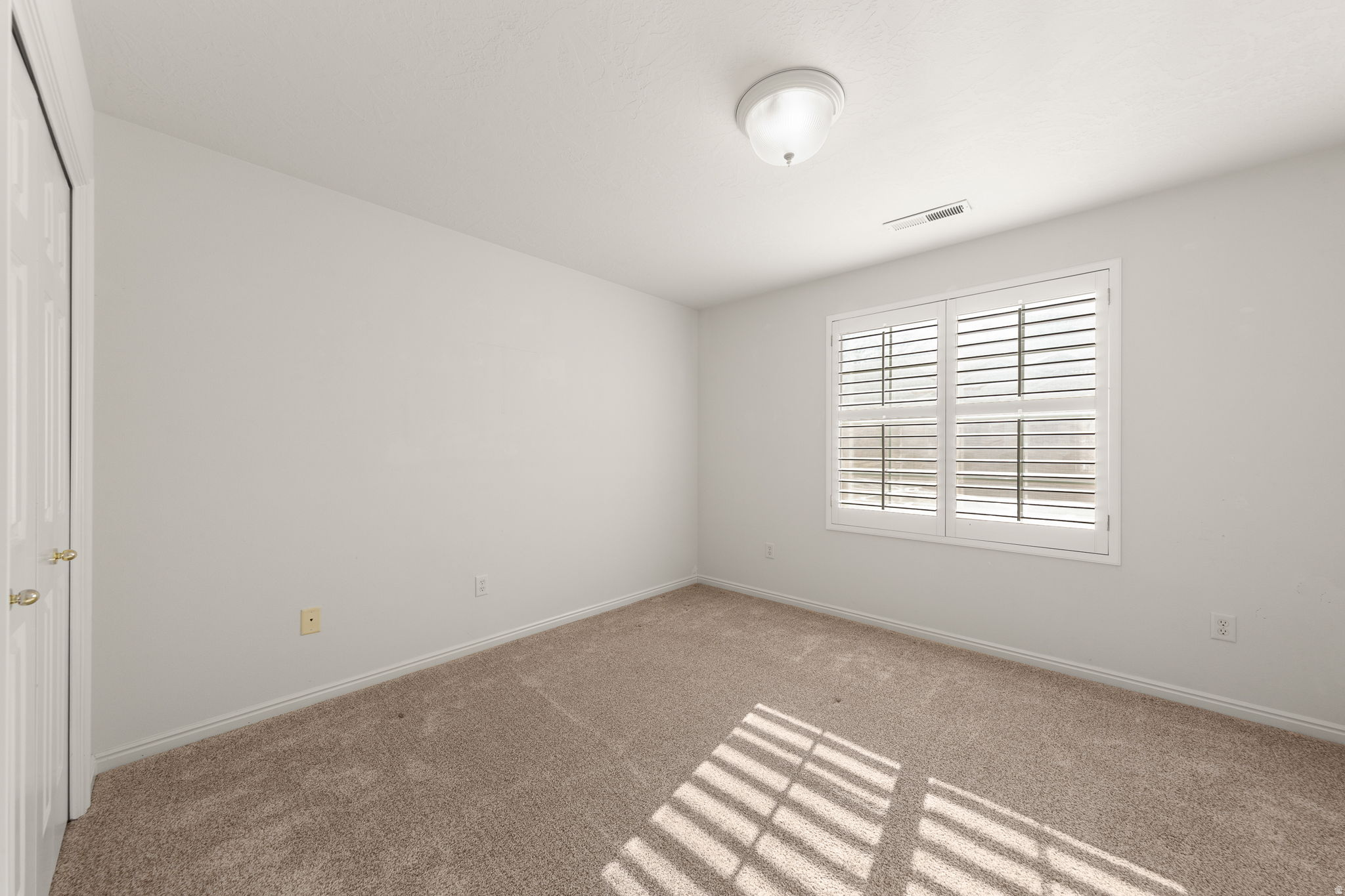 RIDGEPOINTE - Residential