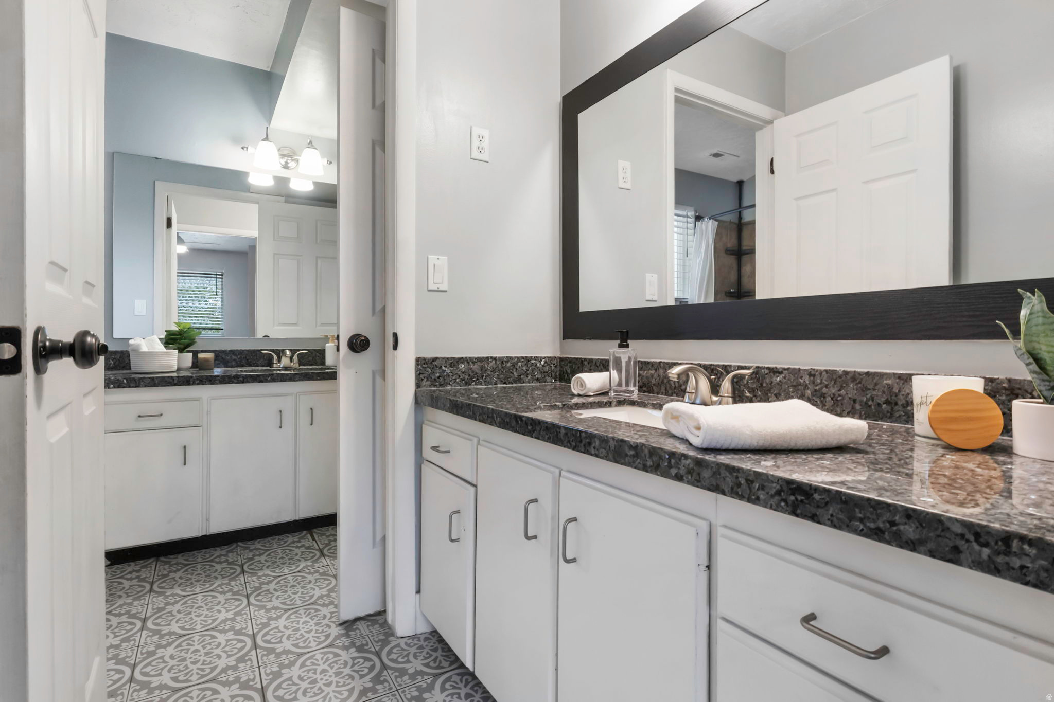 SANDY HIGHLANDS - Residential