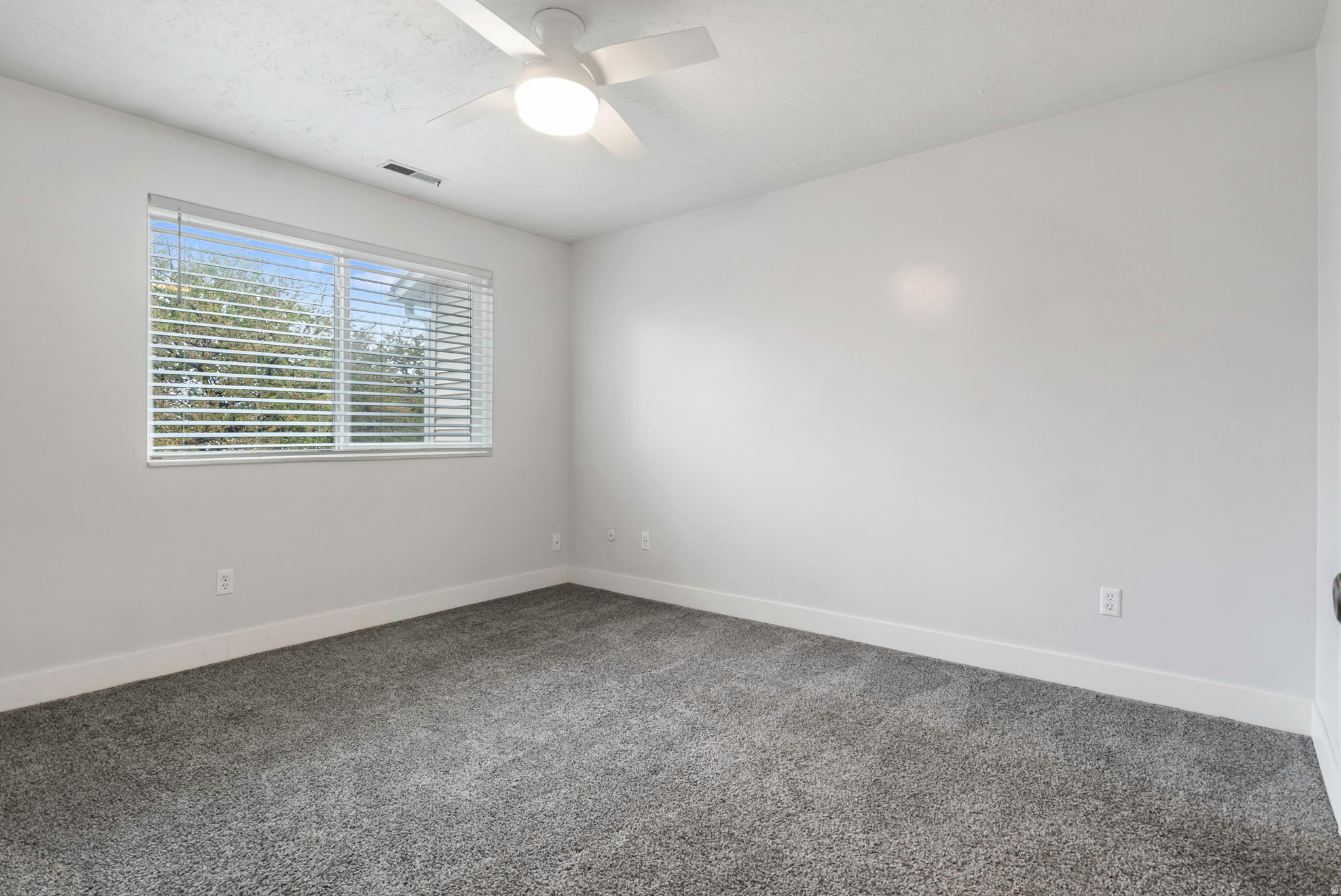 SANDY HIGHLANDS - Residential