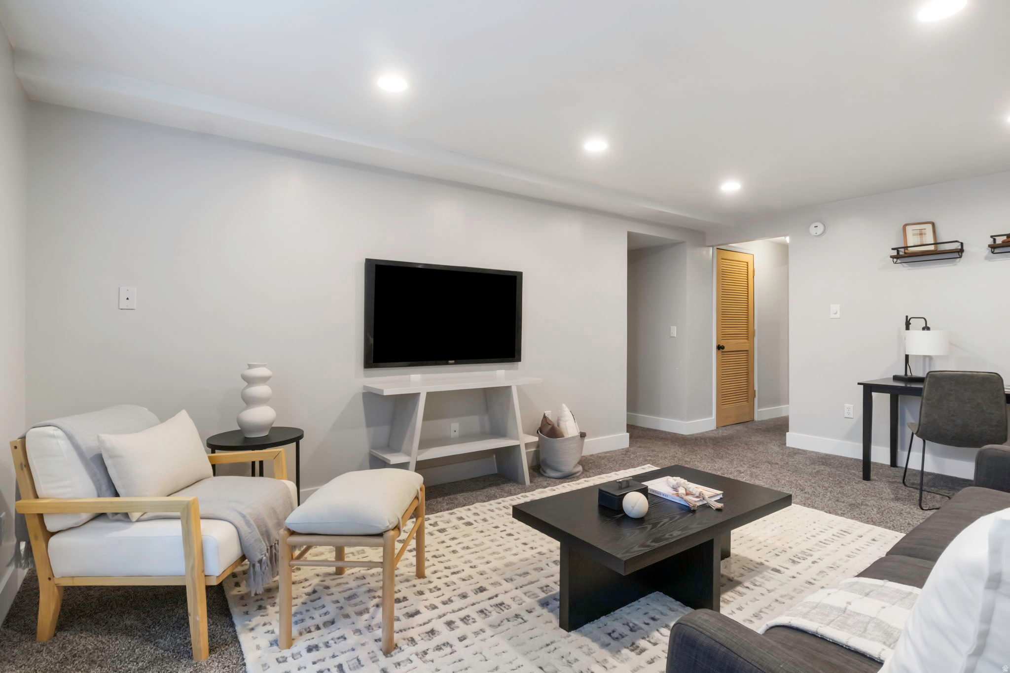 SANDY HIGHLANDS - Residential