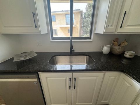 Tiny photo for 1107 E BRIGADOON CT, Holladay, UT 84117 (MLS # 2147015)