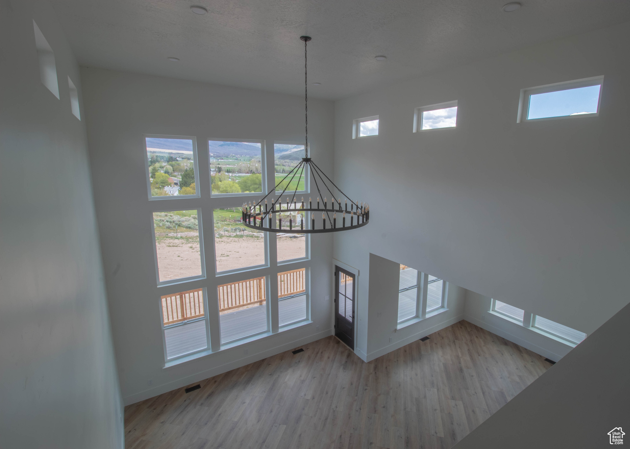 WALLSBURG - Residential