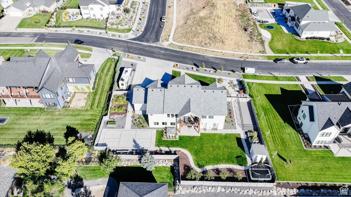 PROVIDENCE ESTATES - Residential