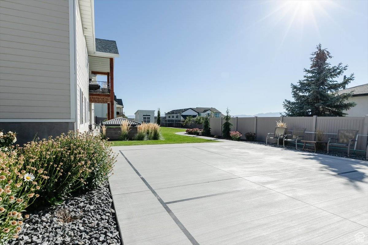 PROVIDENCE ESTATES - Residential