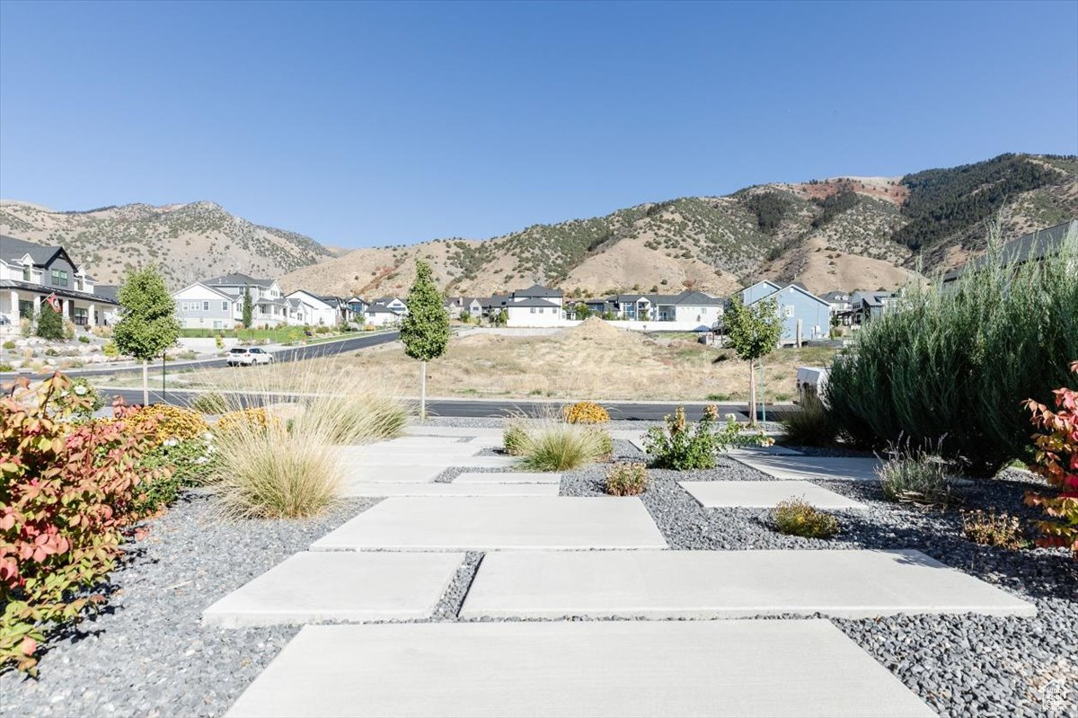 PROVIDENCE ESTATES - Residential