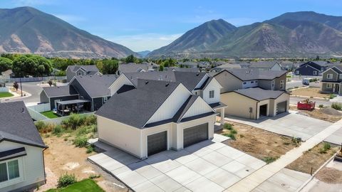 Photo of 857 S 1300 #32 E, Spanish Fork, UT 84660 (MLS # 2124473)