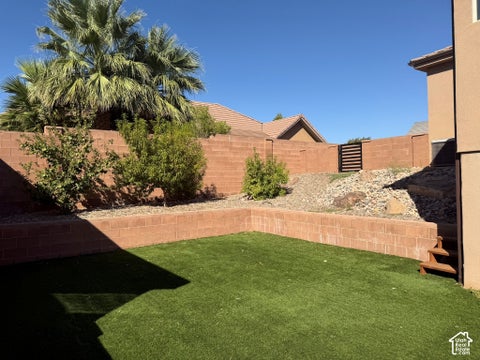 Tiny photo for 2596 HIDDEN DR, Washington, UT 84780 (MLS # 2187546)