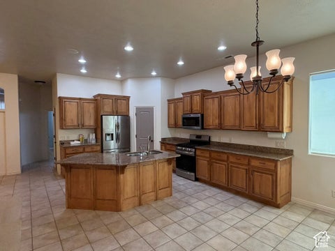 Tiny photo for 2596 HIDDEN DR, Washington, UT 84780 (MLS # 2187546)