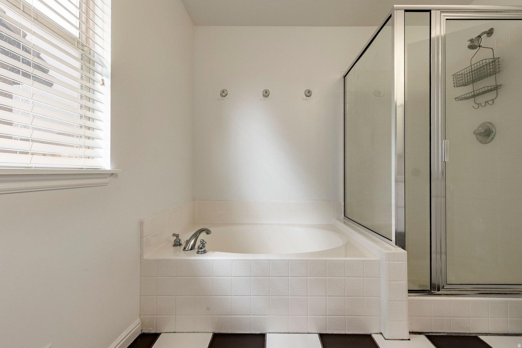 MAPLE HOLLOW 10 11 1 - Residential