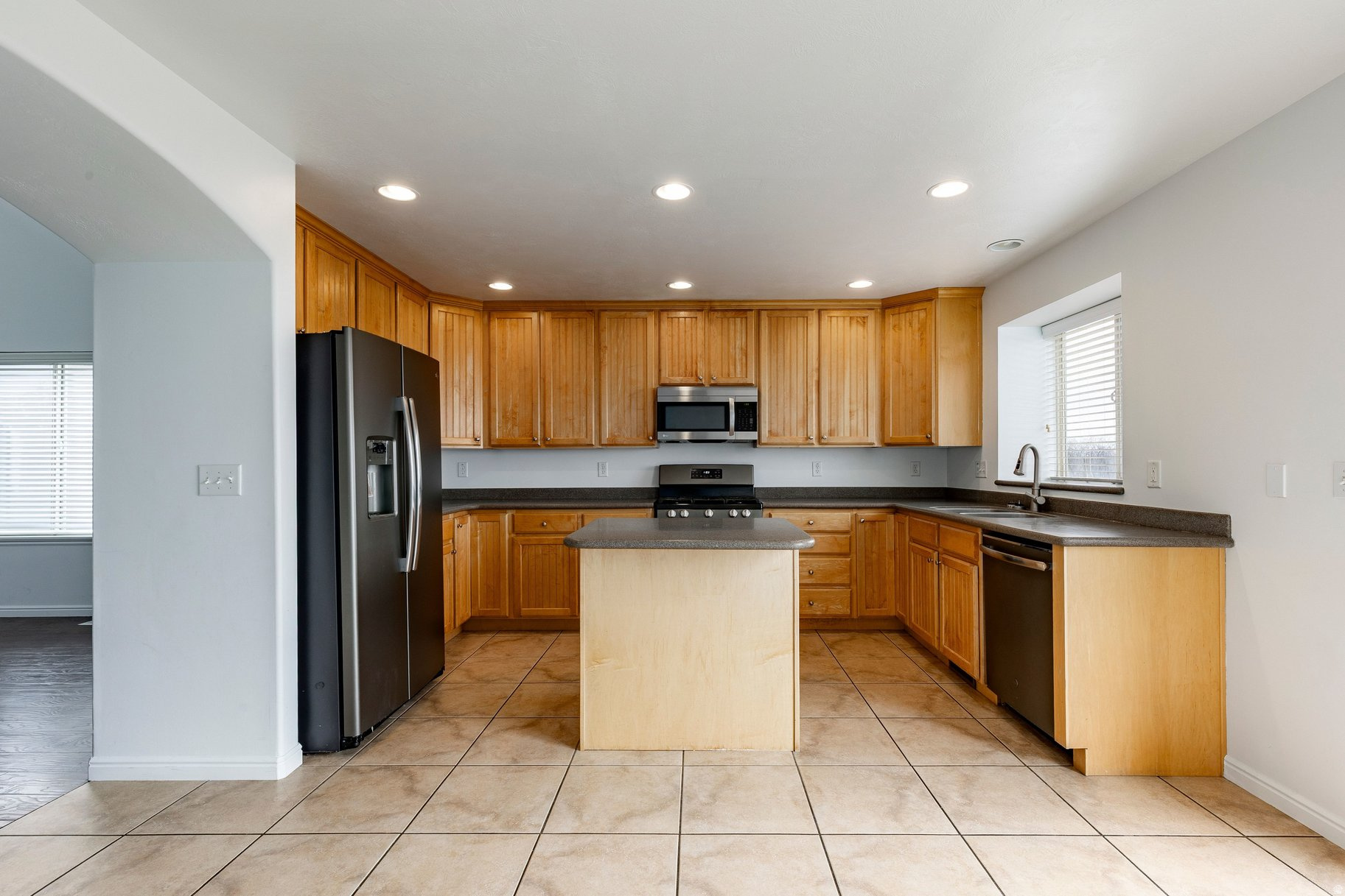 MAPLE HOLLOW 10 11 1 - Residential