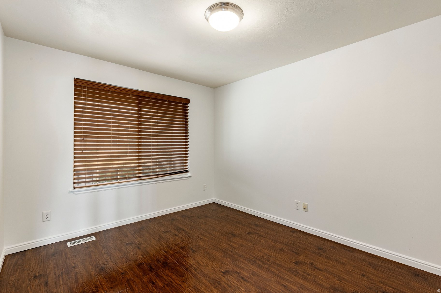 MAPLE HOLLOW 10 11 1 - Residential