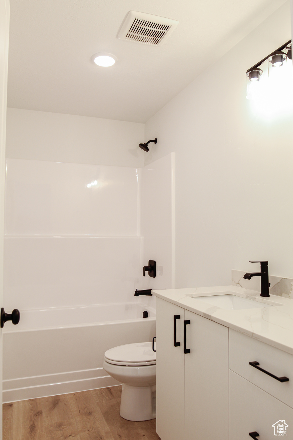 GOLDEN FOREST - Residential