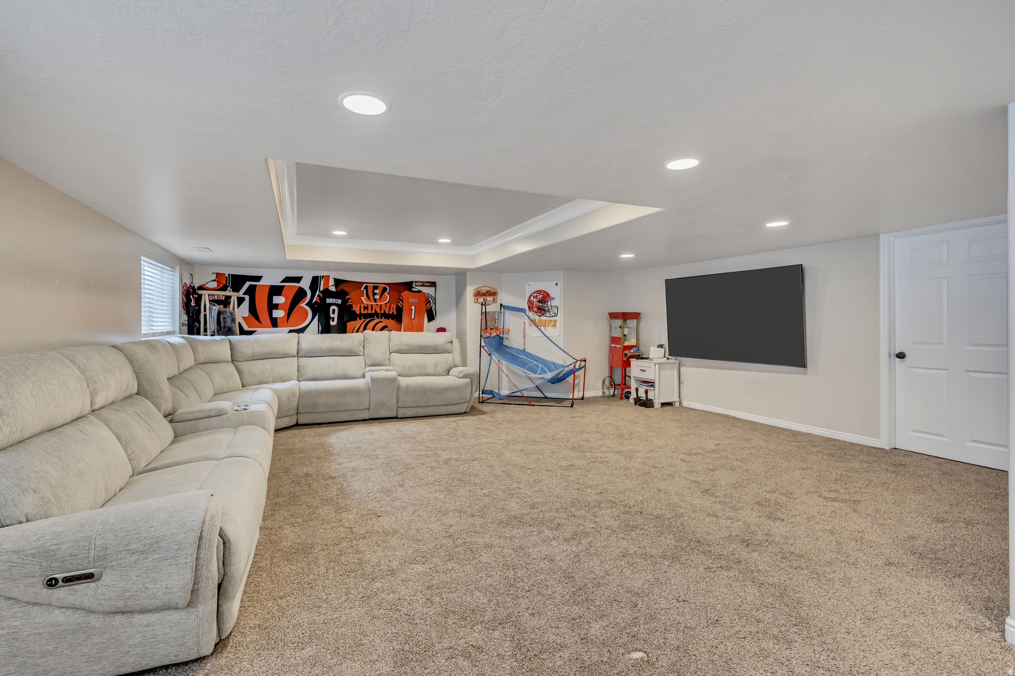 MEADOWS - Residential