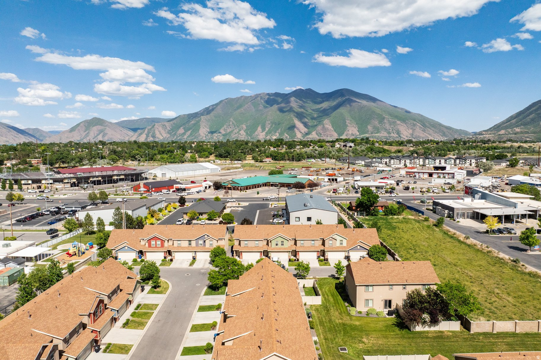 PARKVIEW - Residential