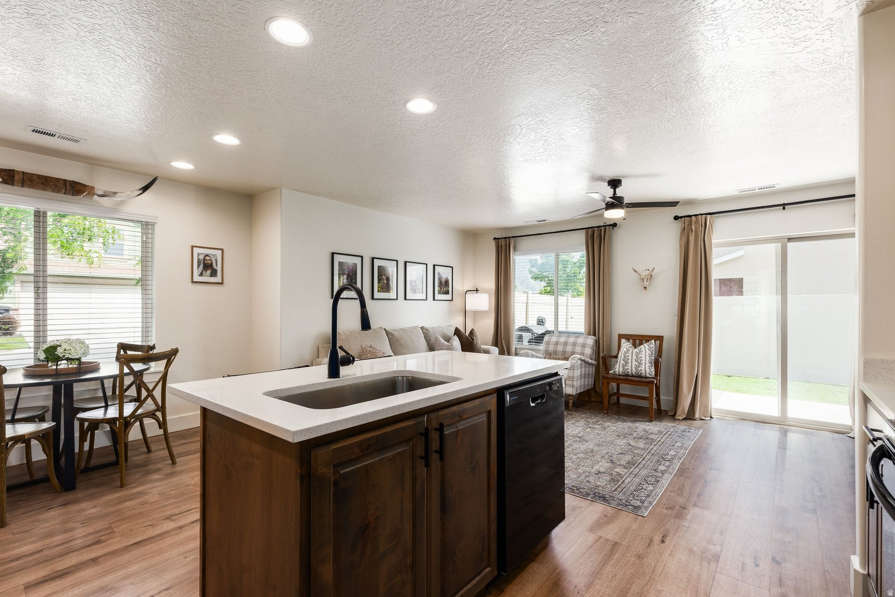 PARKVIEW - Residential