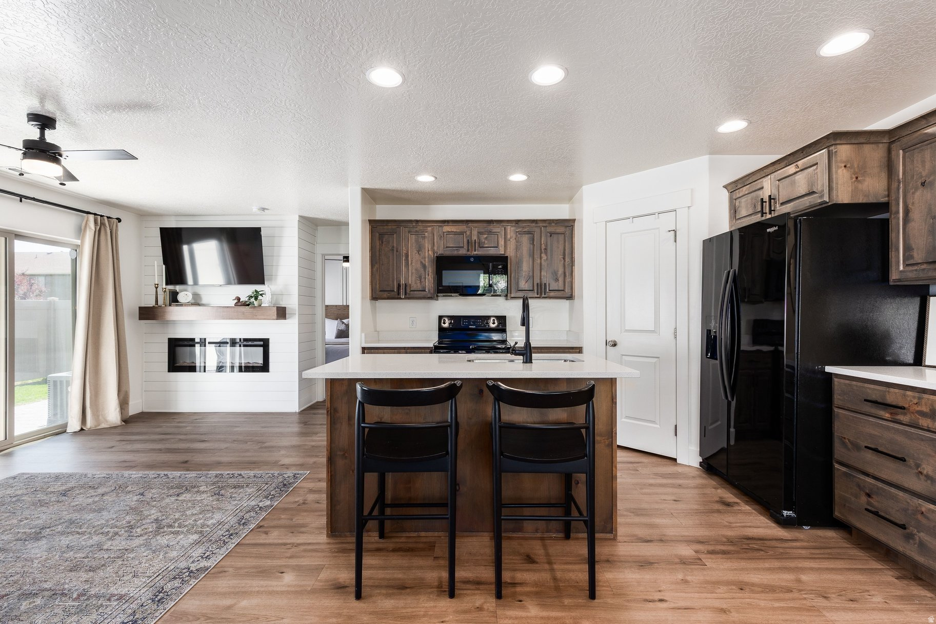 PARKVIEW - Residential