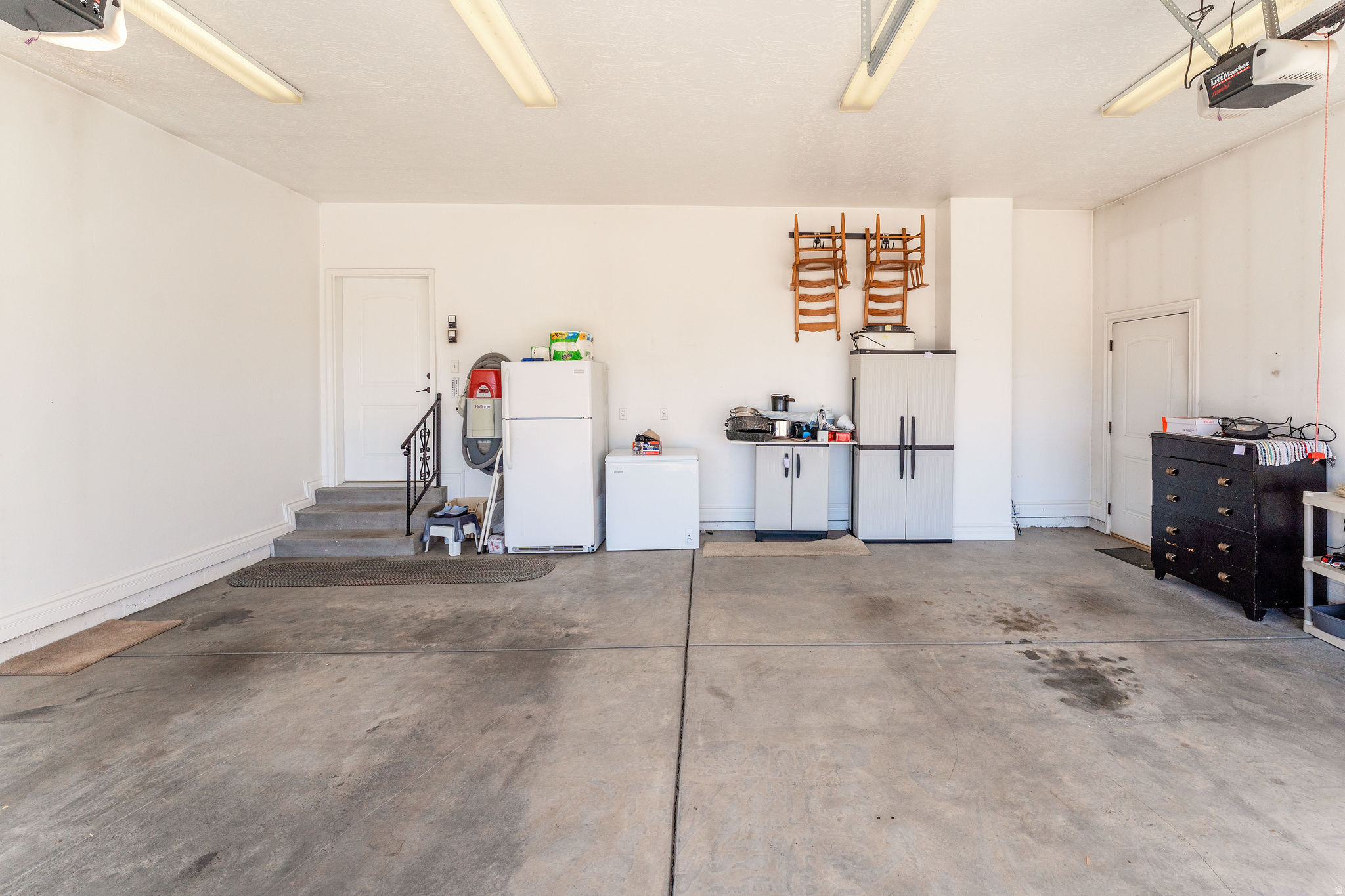 COUNTRY COVE SUB - Residential