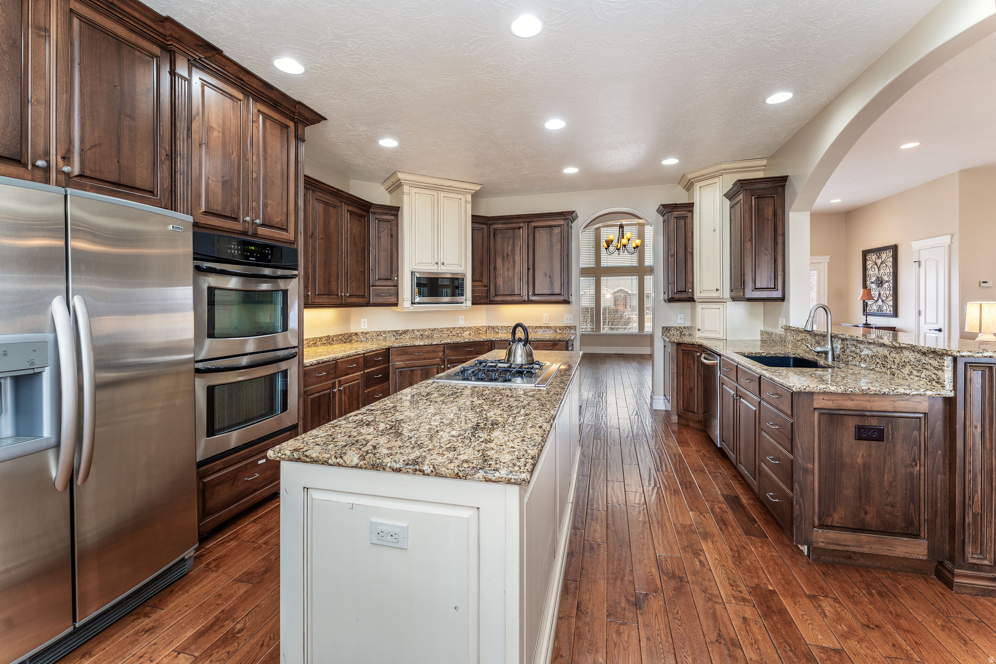 COUNTRY COVE SUB - Residential