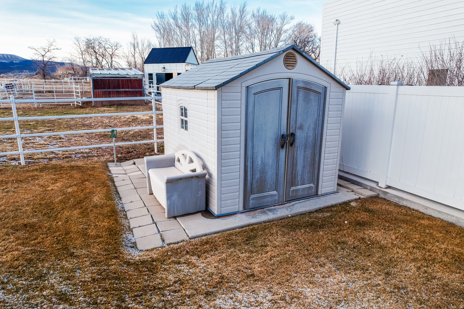 COUNTRY COVE SUB - Residential