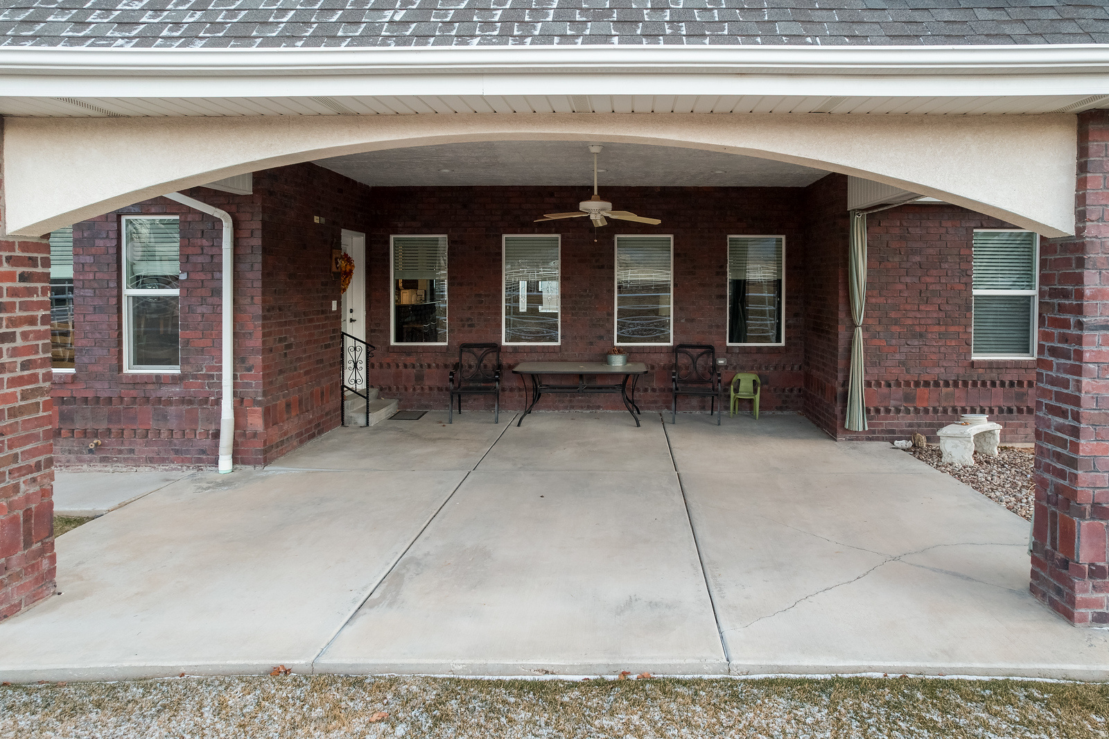 COUNTRY COVE SUB - Residential