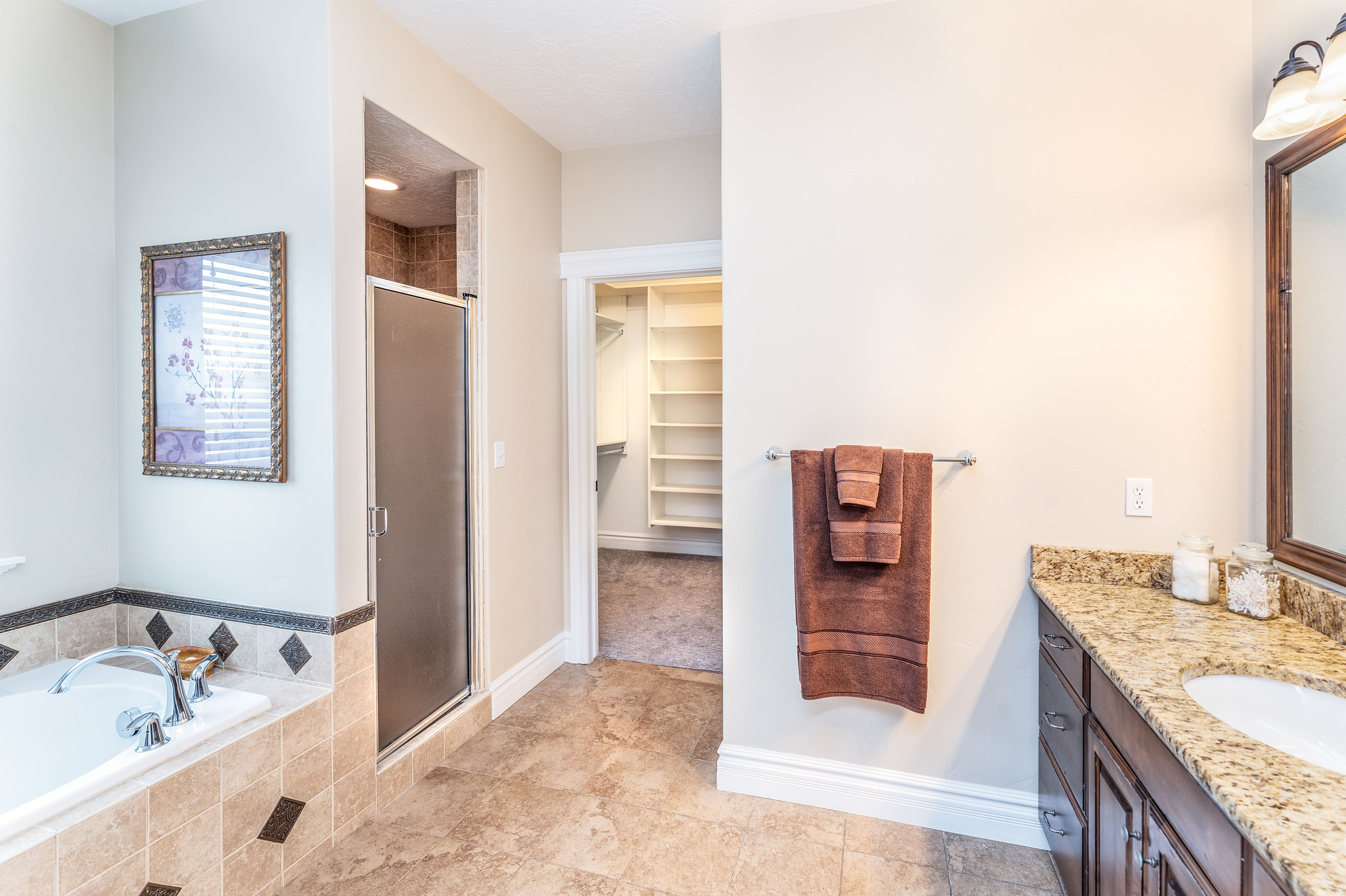 COUNTRY COVE SUB - Residential