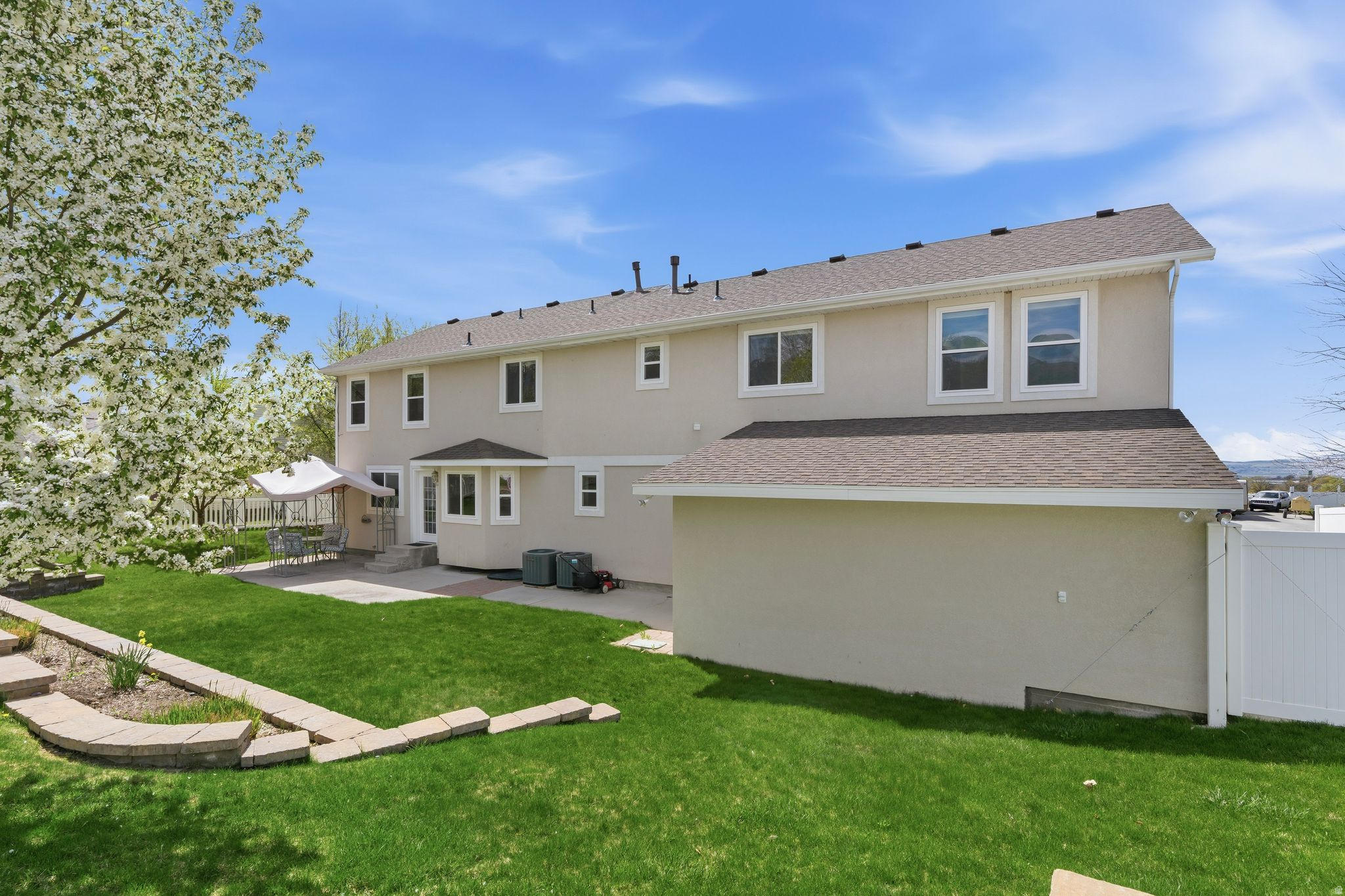 EAST SKY VIEW - Residential