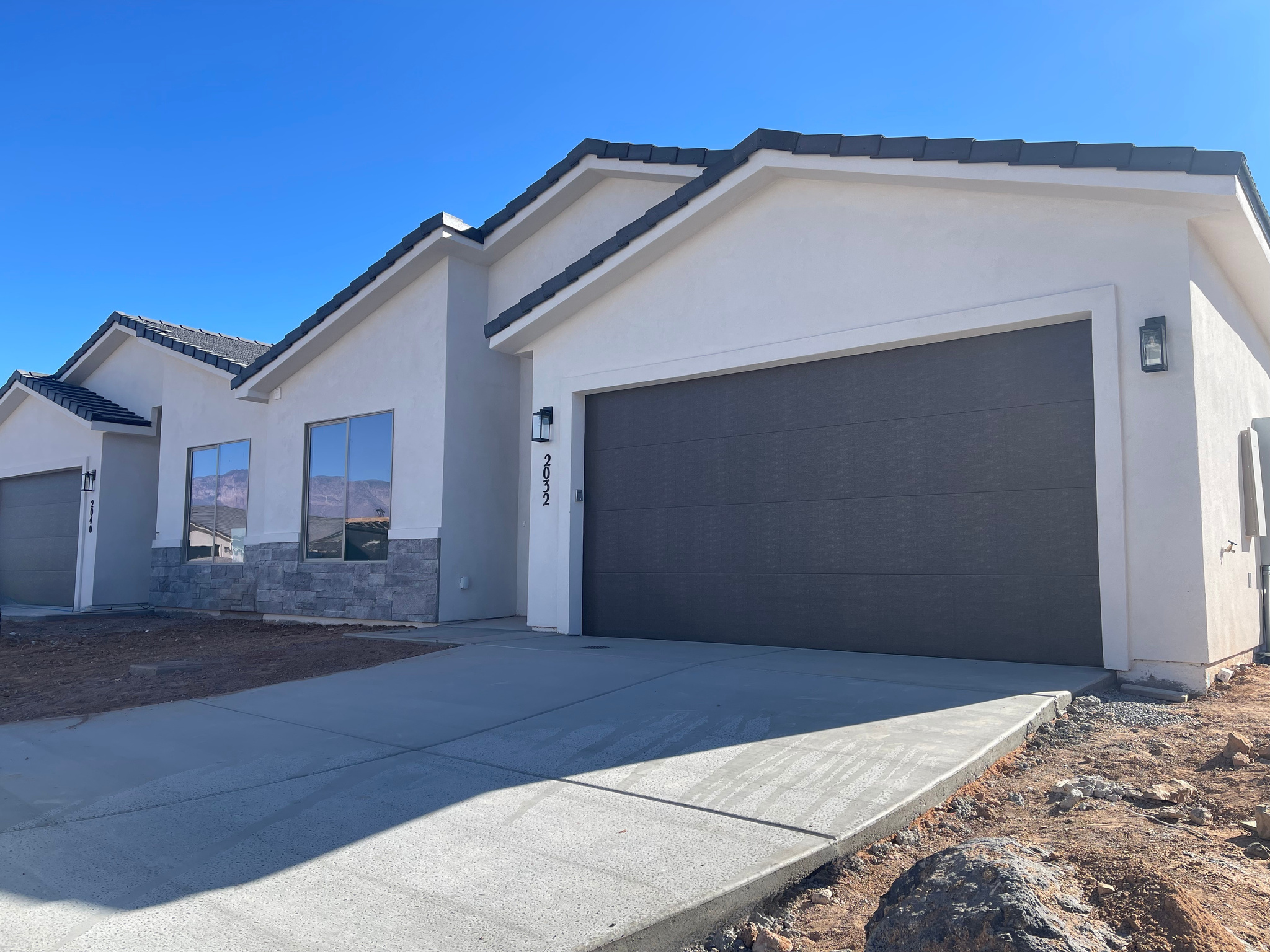 HURRICANE VIEWS - Residential