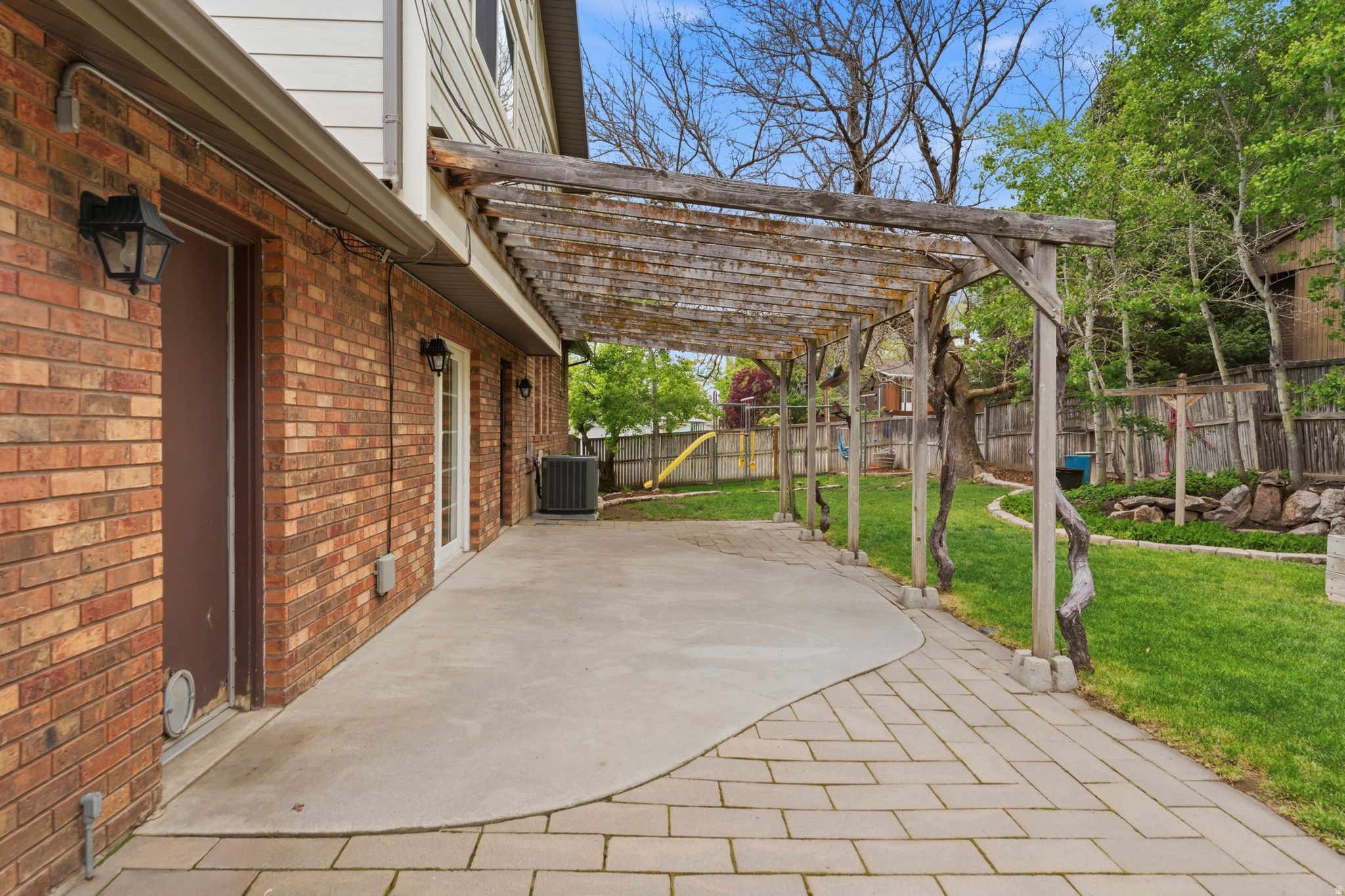 NORTH HEIGHTS SUBDIV - Residential