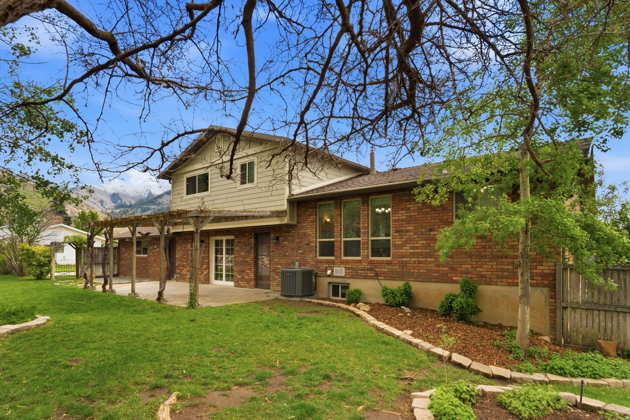 NORTH HEIGHTS SUBDIV - Residential