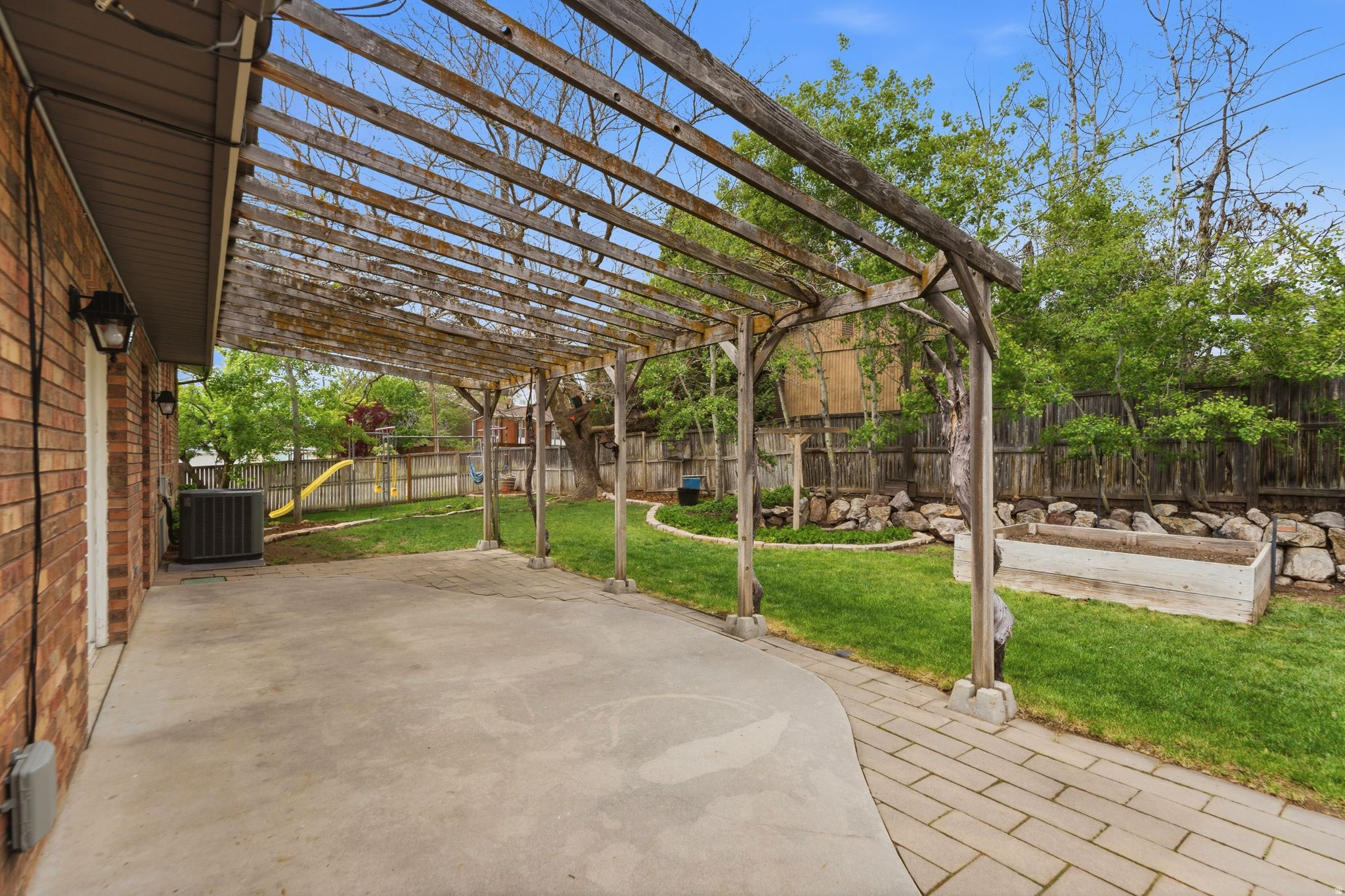 NORTH HEIGHTS SUBDIV - Residential