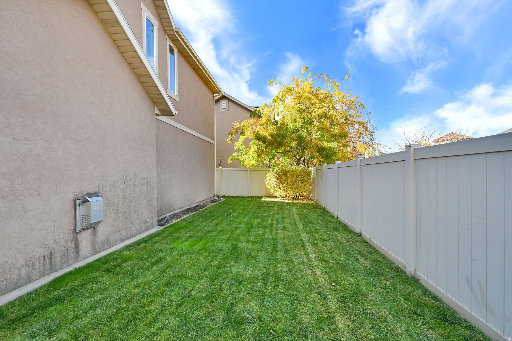 FOXBORO - Residential