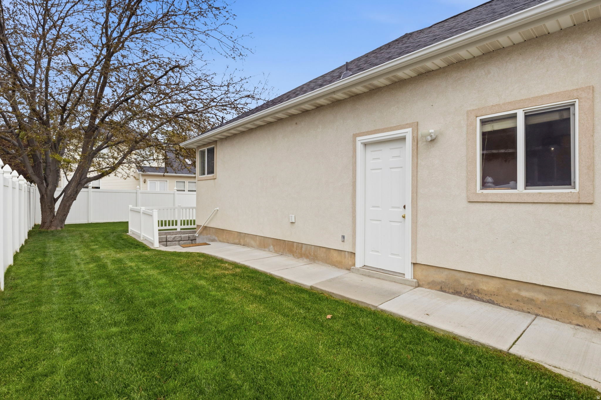 AUTUMN CREST NORTH - Residential