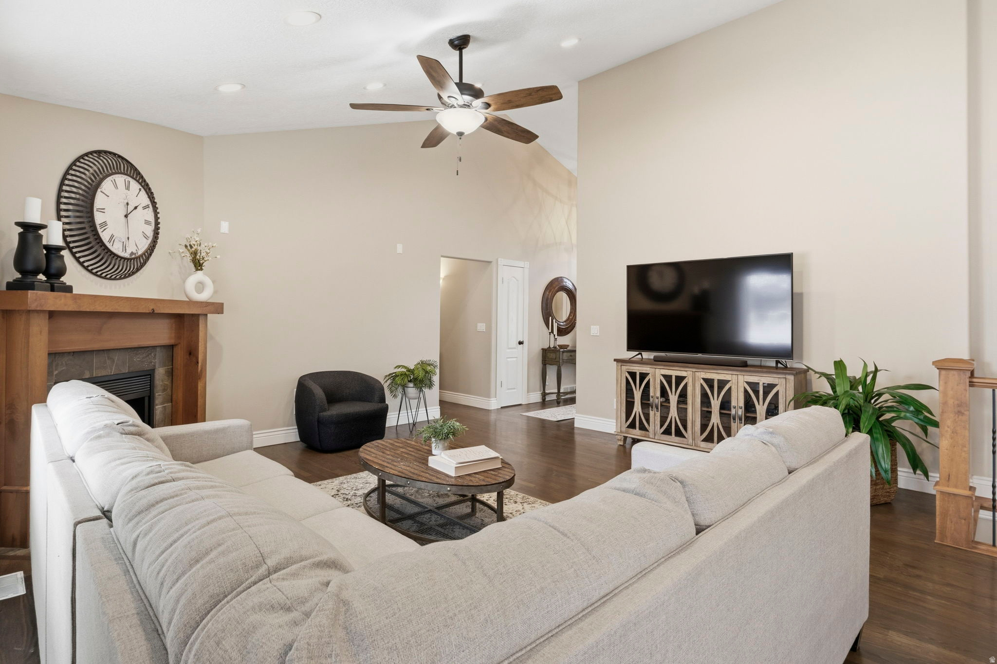AUTUMN CREST NORTH - Residential