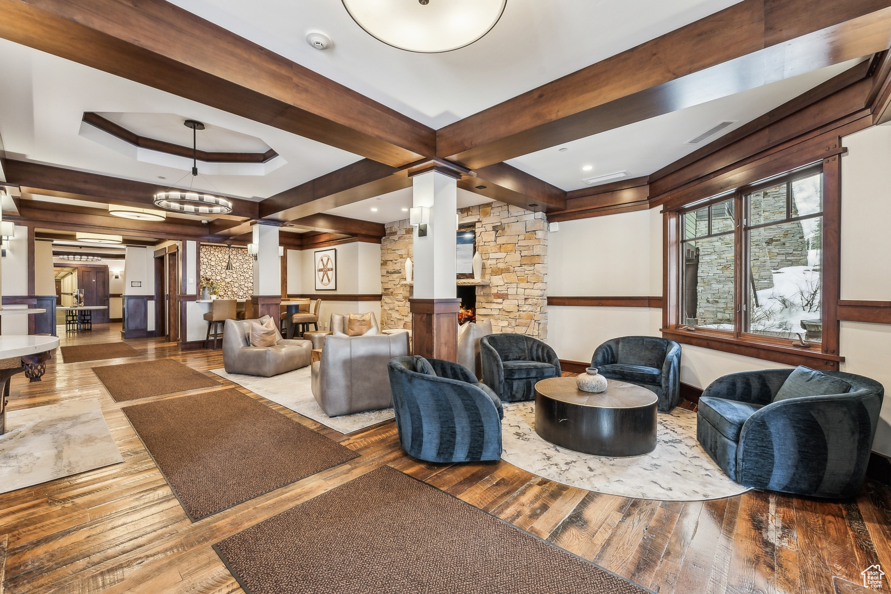 Park City, Utah 84060, United States, 2 Bedrooms Bedrooms, ,3 BathroomsBathrooms,Residential,Active,100118