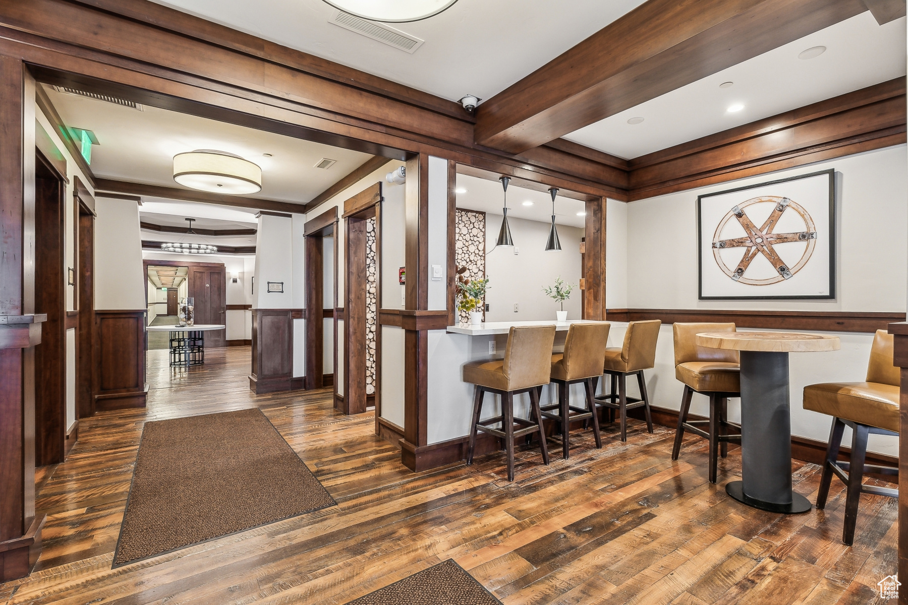 Park City, Utah 84060, United States, 2 Bedrooms Bedrooms, ,3 BathroomsBathrooms,Residential,Active,100118