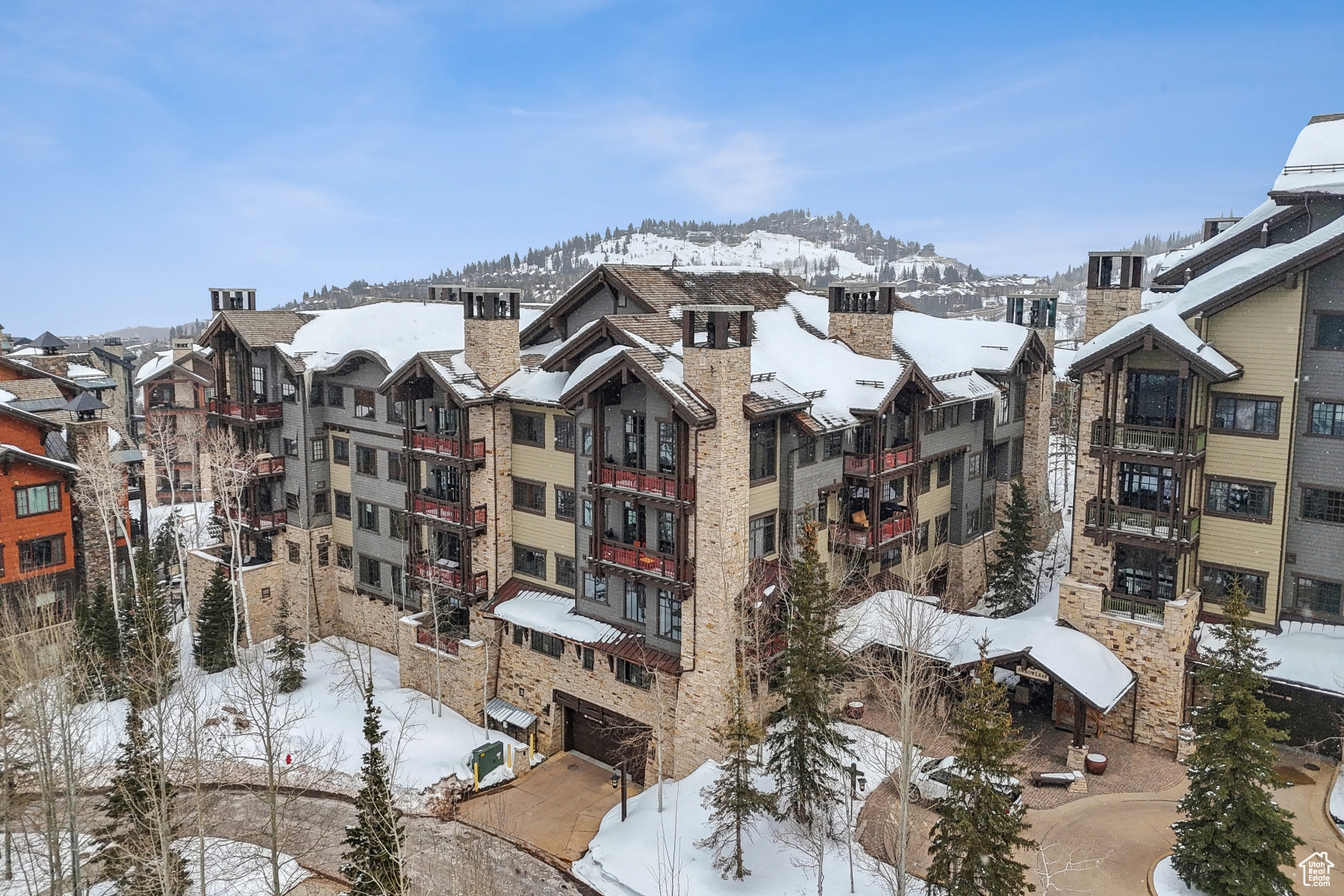 Park City, Utah 84060, United States, 2 Bedrooms Bedrooms, ,3 BathroomsBathrooms,Residential,Active,100118