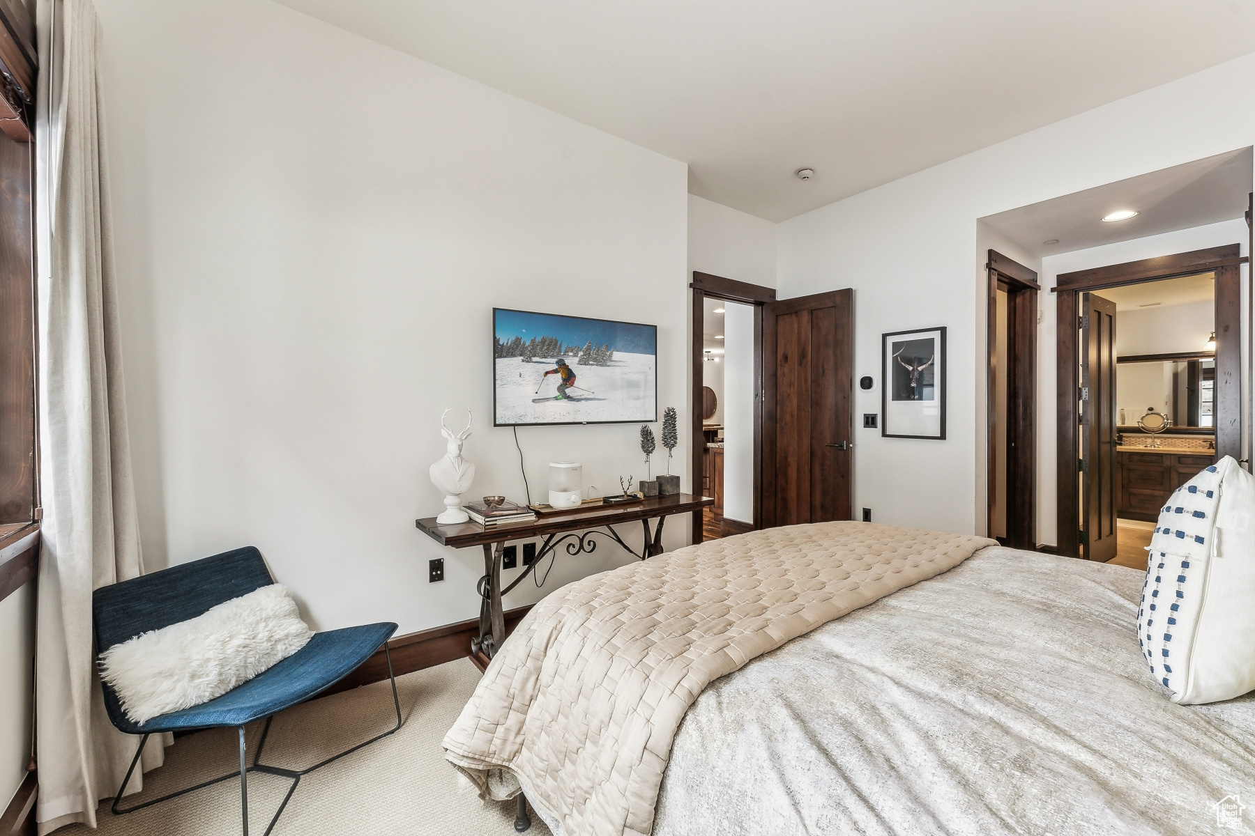 Park City, Utah 84060, United States, 2 Bedrooms Bedrooms, ,3 BathroomsBathrooms,Residential,Active,100118