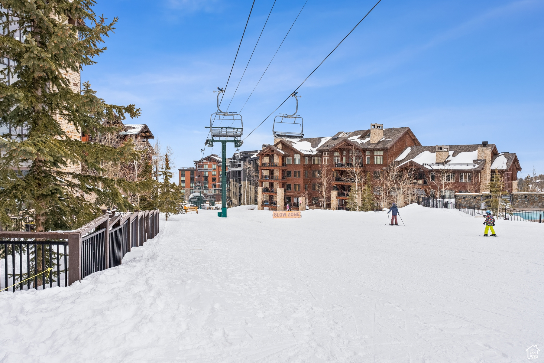 Park City, Utah 84060, United States, 2 Bedrooms Bedrooms, ,3 BathroomsBathrooms,Residential,Active,100118