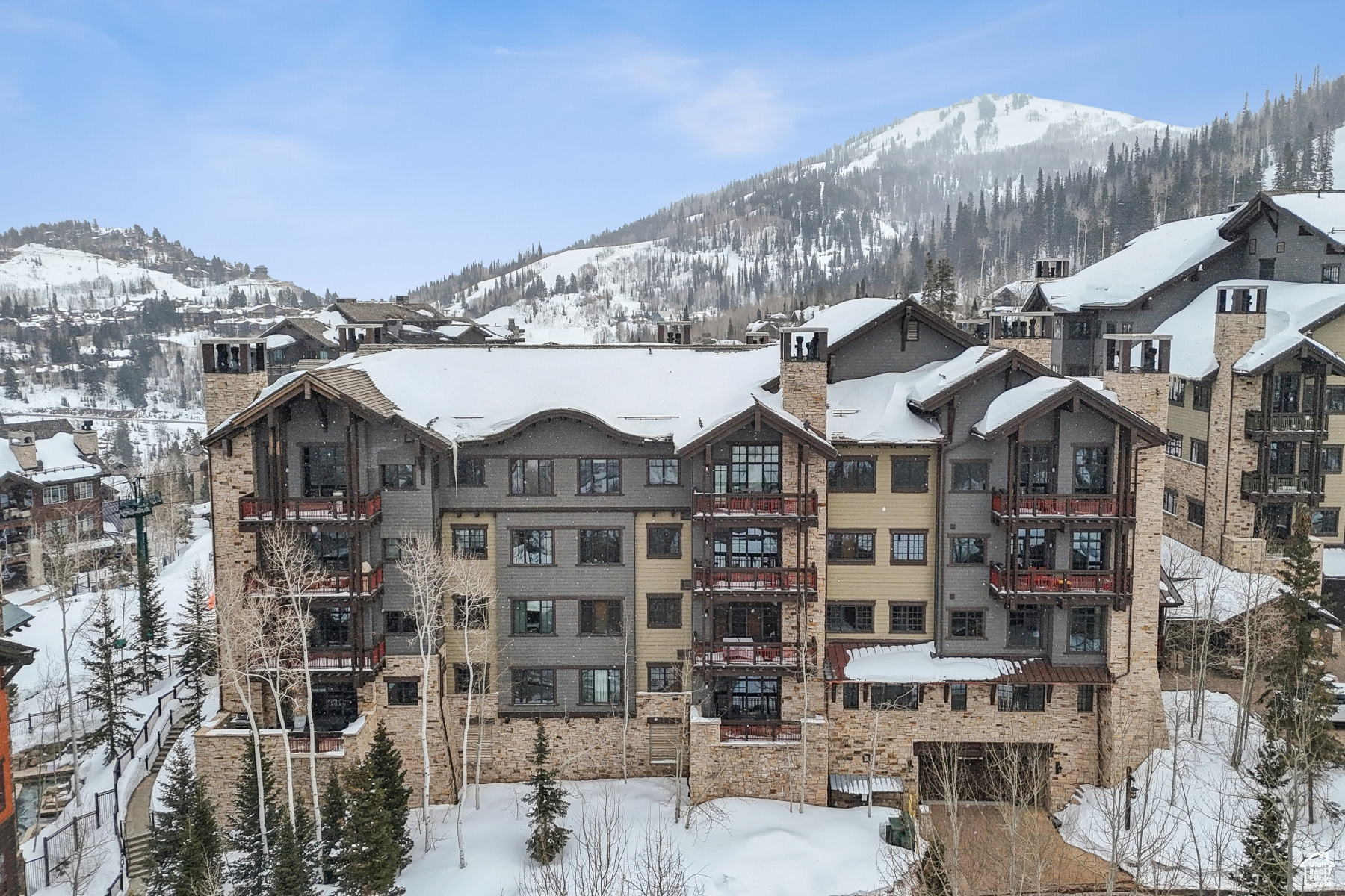 Park City, Utah 84060, United States, 2 Bedrooms Bedrooms, ,3 BathroomsBathrooms,Residential,Active,100118