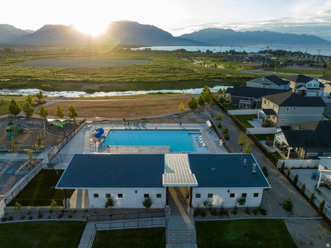 Tiny photo for 44 N PROVO RIVER RD, Saratoga Springs, UT 84045 (MLS # 2145658)