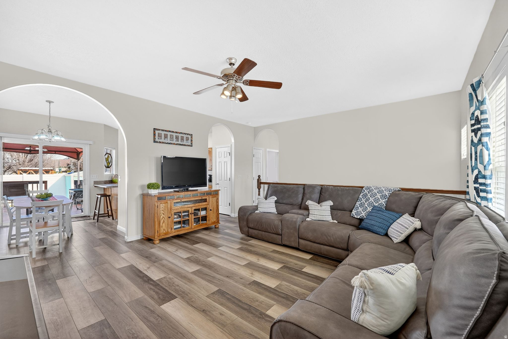 VILLAGE COTTAGES - Residential