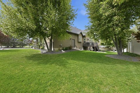 Tiny photo for 8230 DEER RUN WAY, South Weber, UT 84405 (MLS # 2152689)