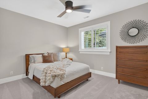 Tiny photo for 8230 DEER RUN WAY, South Weber, UT 84405 (MLS # 2152689)