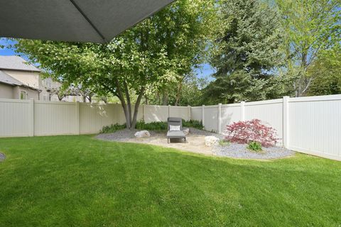 Tiny photo for 8230 DEER RUN WAY, South Weber, UT 84405 (MLS # 2152689)