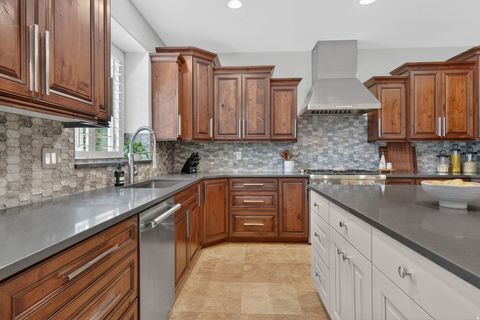 Tiny photo for 8230 DEER RUN WAY, South Weber, UT 84405 (MLS # 2152689)