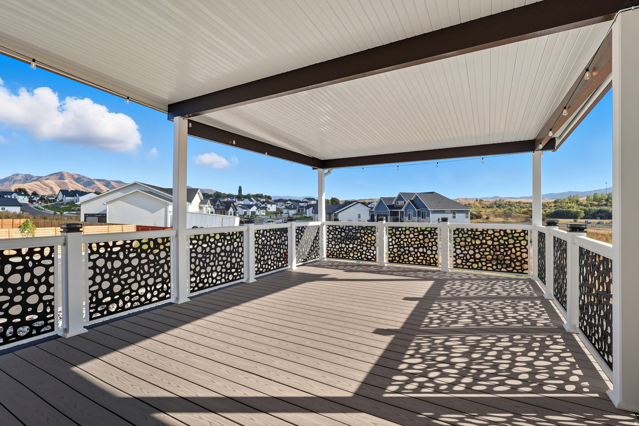 MT. STERLING FARMS - Residential